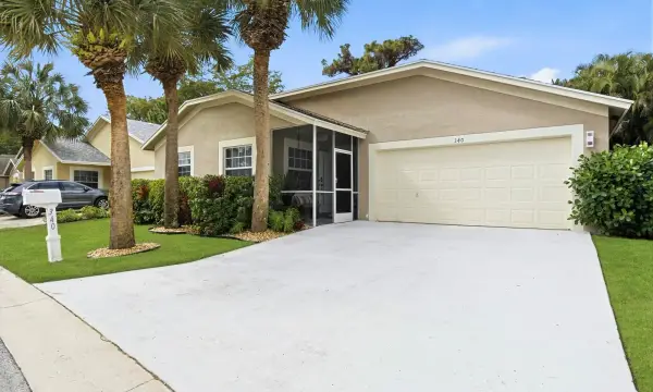 340 Hammocks Trail, Greenacres, FL 33413, Greenacres, FL, 33413