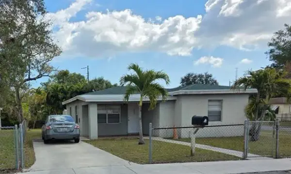 400 NW 18th Avenue, Fort Lauderdale, FL 33311