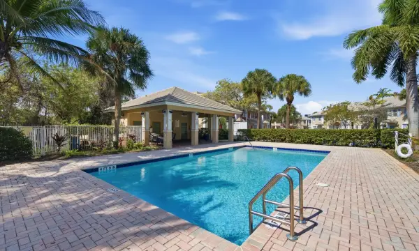 687 NW 42nd Avenue, Plantation, FL 33317