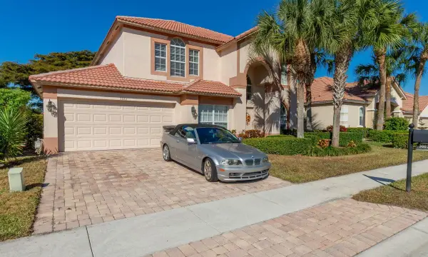 3887 Hamilton Key, West Palm Beach, FL 33411
