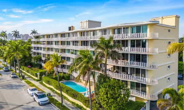 227 Australian Avenue 2c, Palm Beach, FL 33480