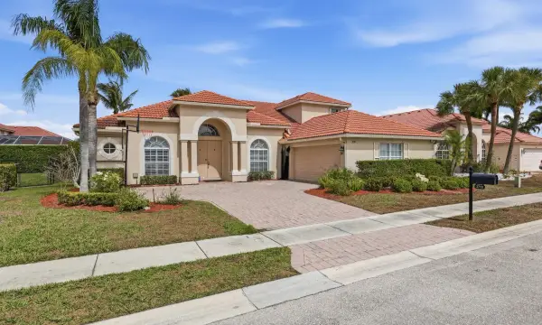 3710 Victoria Road, West Palm Beach, FL 33411