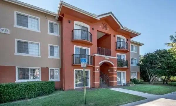 4151 N Haverhill Road 1508, West Palm Beach, FL 33417