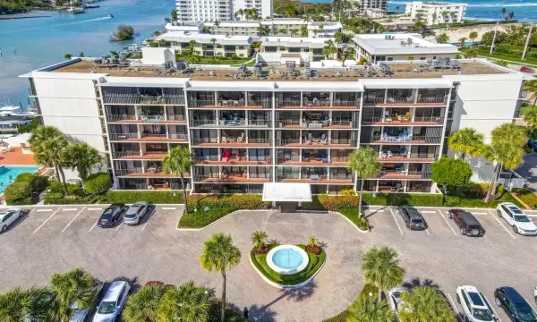 225 Beach Road 503, Tequesta, FL 33469