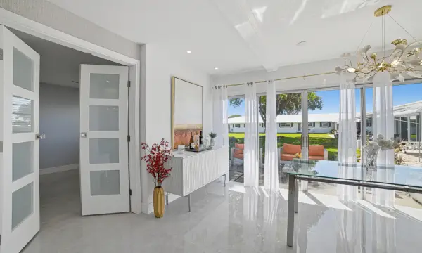 300 SW Golfview Terrace 142, Boynton Beach, FL 33426