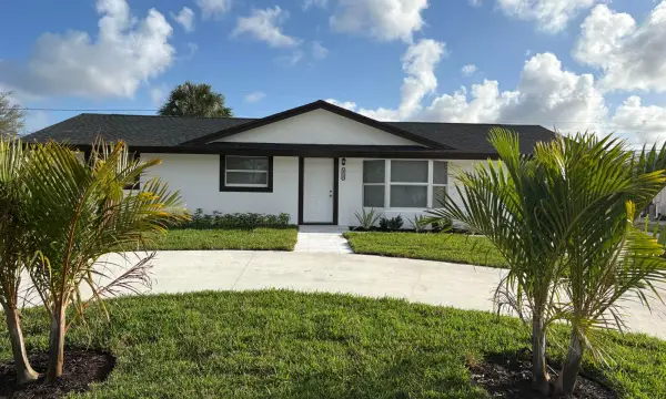4318 Crestdale Street, Palm Beach Gardens, FL 33410
