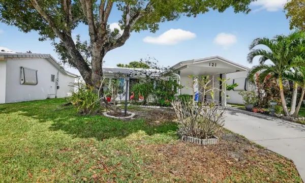 121 NW 28th Court, Pompano Beach, FL 33064