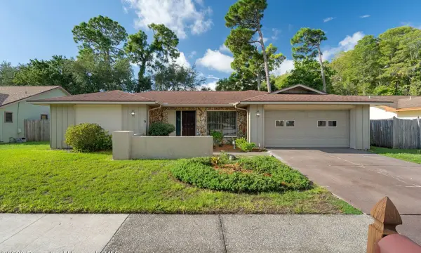 2220 Colonial Boulevard W, Palm Harbor, FL, 34683