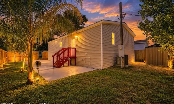 1824 Dixie Lane, Holiday, FL, 34690