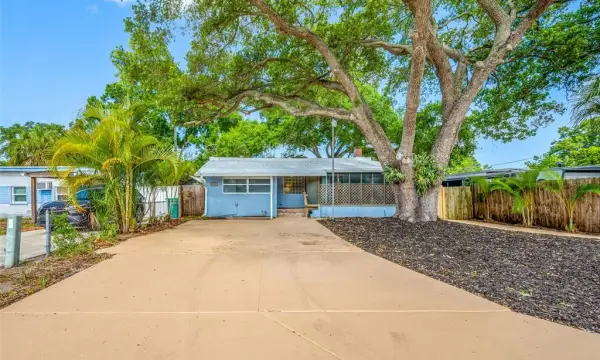 5044 Betty Street N, St Petersburg, FL, 33709