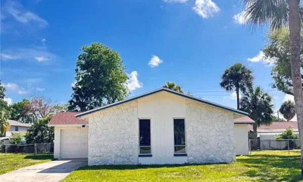 8302 N Flintrock Court, Tampa, FL, 33615
