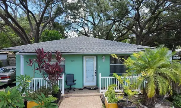 2515 W Powhatan Avenue, Tampa, FL, 33614