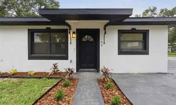 595 Pine Street, Safety Harbor, FL, 34695