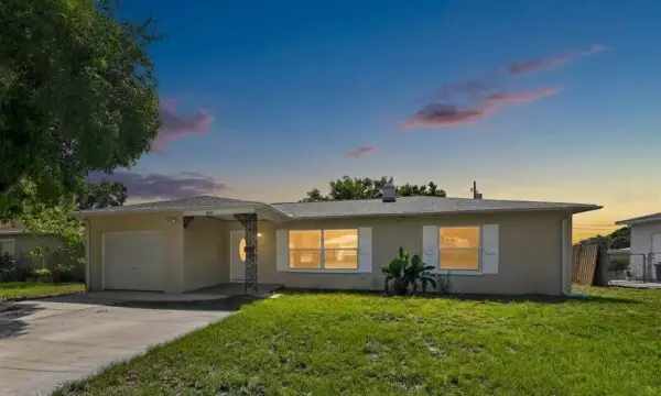 5235 Robin Lane N, St Petersburg, FL, 33714