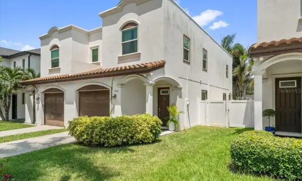 3203 W Santiago Street, Unit B, Tampa, FL, 33629
