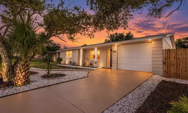 6200 Emerald Drive, New Port Richey, FL, 34653