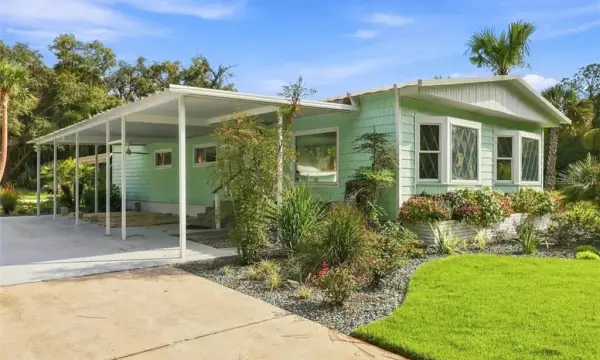 Address Withheld, Homosassa, FL, 34448
