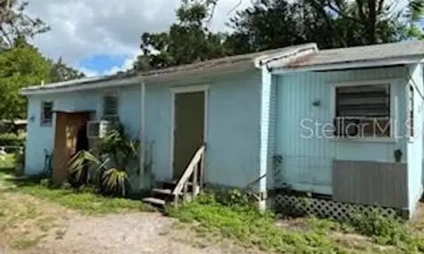 8310 N Hillsborough Lane, Tampa, FL, 33604