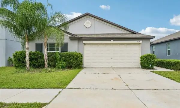 5517 Blue Azure Drive, Wimauma, FL, 33598