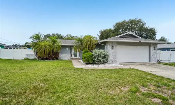 2376 Armour Drive, Dunedin, FL, 34698