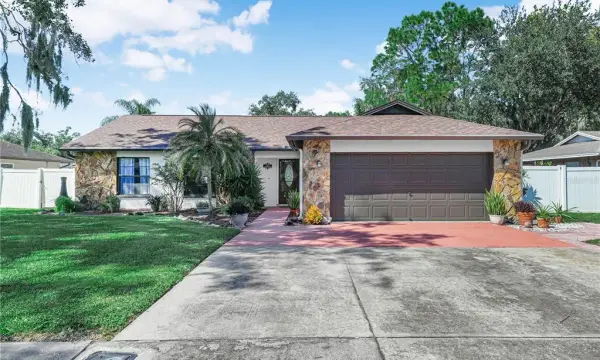 812 Sandalwood Drive, Plant City, FL, 33563