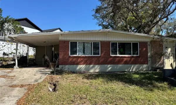 7921 Lakeshore Drive, Tampa, FL, 33604