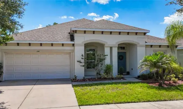 10457 Waterstone Drive, Riverview, FL, 33578