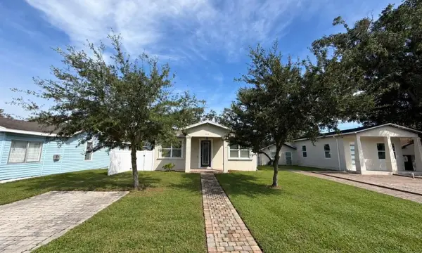3725 57th Avenue N, St Petersburg, FL, 33714