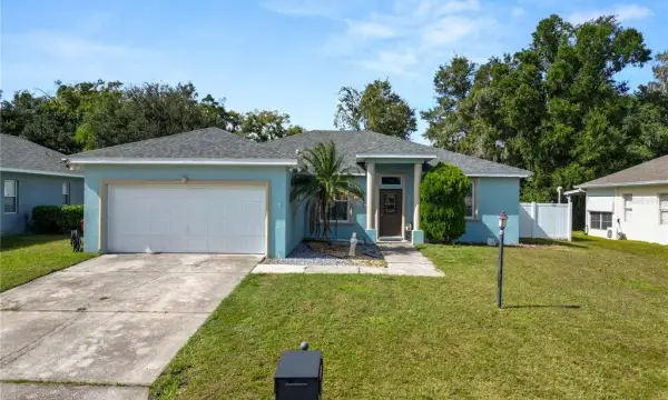 1703 Oakwood Estates Drive, Plant City, FL, 33563