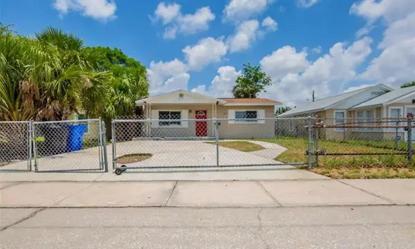 4111 13th Avenue S, St Petersburg, FL, 33711