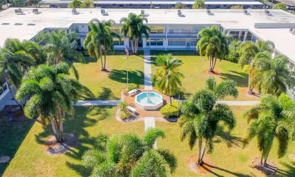3100 Hartford Street N, Unit 227, St Petersburg, FL, 33713