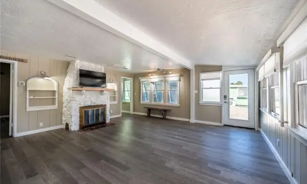 115 124th Avenue W, Treasure Island, FL, 33706