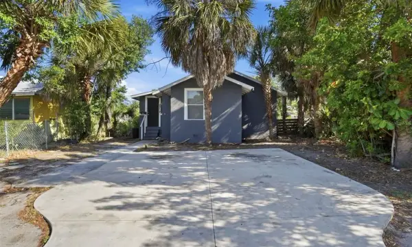 2717 13th Avenue S, St Petersburg, FL, 33712