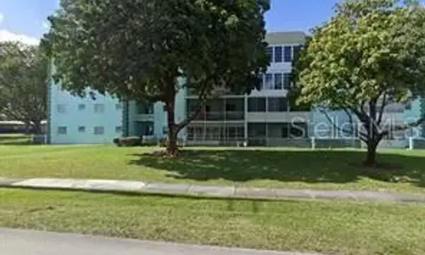 4141 NW 44th Avenue 226, Lauderdale Lakes, FL 33319