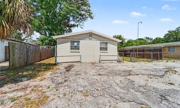 10112 N Lantana Avenue, Tampa, FL, 33612