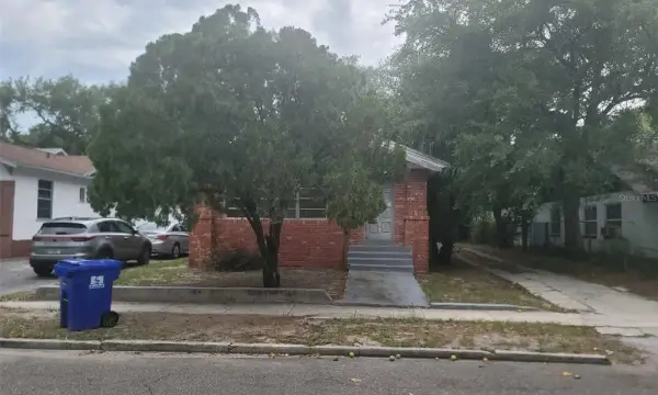 2035 10th Street S, St Petersburg, FL, 33705