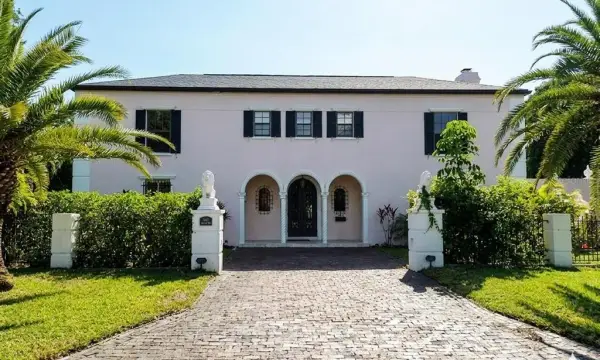 411 72nd Street S, St Petersburg, FL, 33707