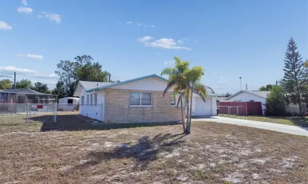 7608 Redcoat Avenue, Port Richey, FL, 34668