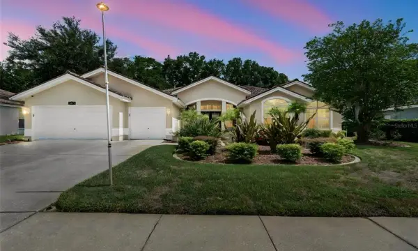 1230 Berkshire Lane, Tarpon Springs, FL, 34688