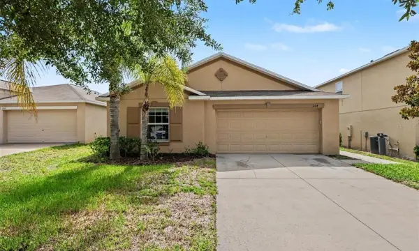 204 English Channel Place, Dover, FL, 33527