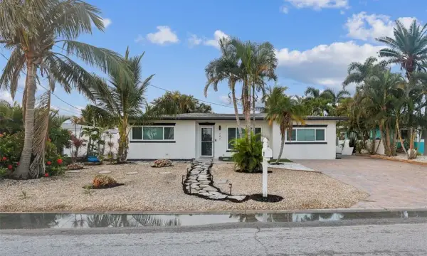 747 Pruitt Drive, Madeira Beach, FL, 33708