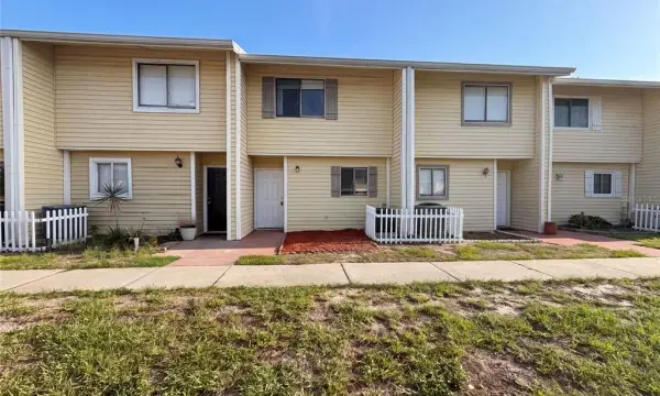 22707 Watersedge Boulevard, Unit 53, Land O Lakes, FL, 34639