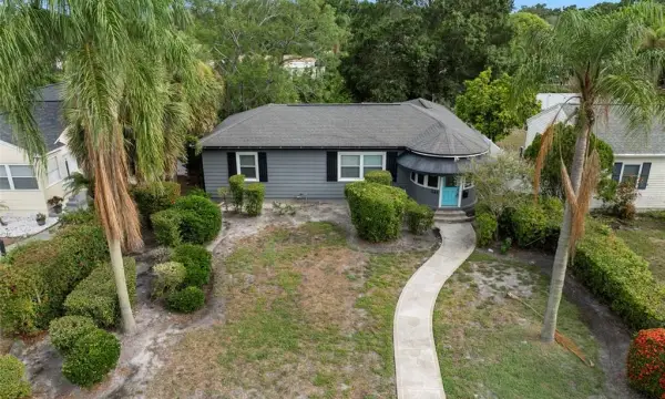 446 37th Avenue NE, St Petersburg, FL, 33704