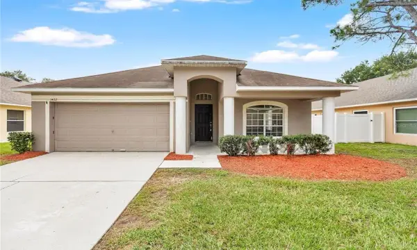 1422 Lake Shore Ranch Drive, Seffner, FL, 33584