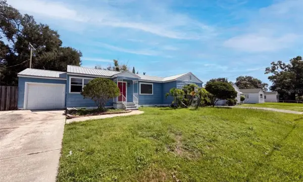 1521 W River Shore Way, Tampa, FL, 33603