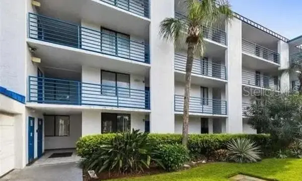 2424 W Tampa Bay Boulevard, Unit L105, Tampa, FL, 33607