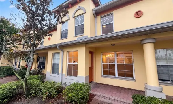 112 Coquina Bay Drive, St Petersburg, FL, 33705