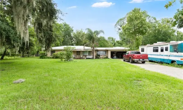 3702 Cork Road, Plant City, FL, 33565