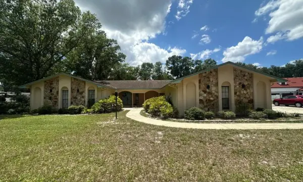 8219 Crenshaw Circle, Tampa, FL, 33615