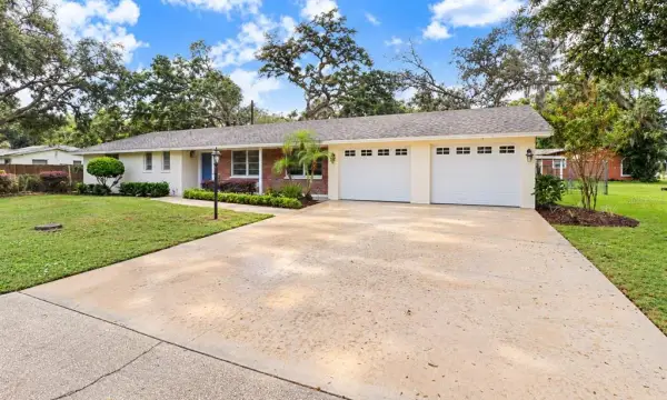 12108 N 53rd Street, Temple Terrace, FL, 33617